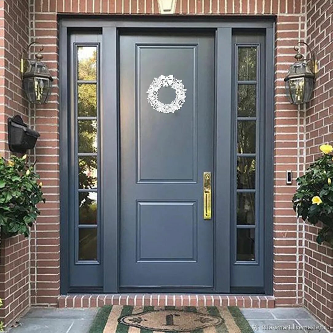 Двери пвх входные. Входные двери raw exterior doors. Наружны дверы. Дверь виконт входная с ковкой. Красивая дверь в дом.