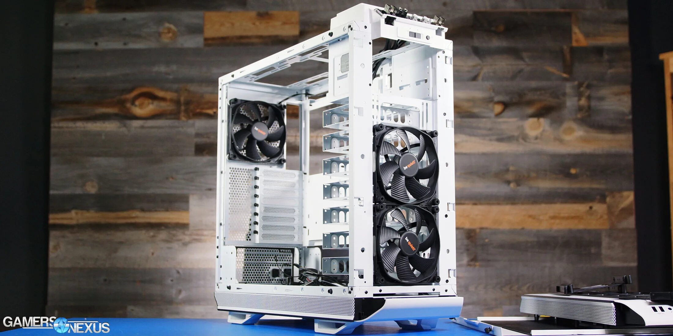 Light base 900. Light base 900