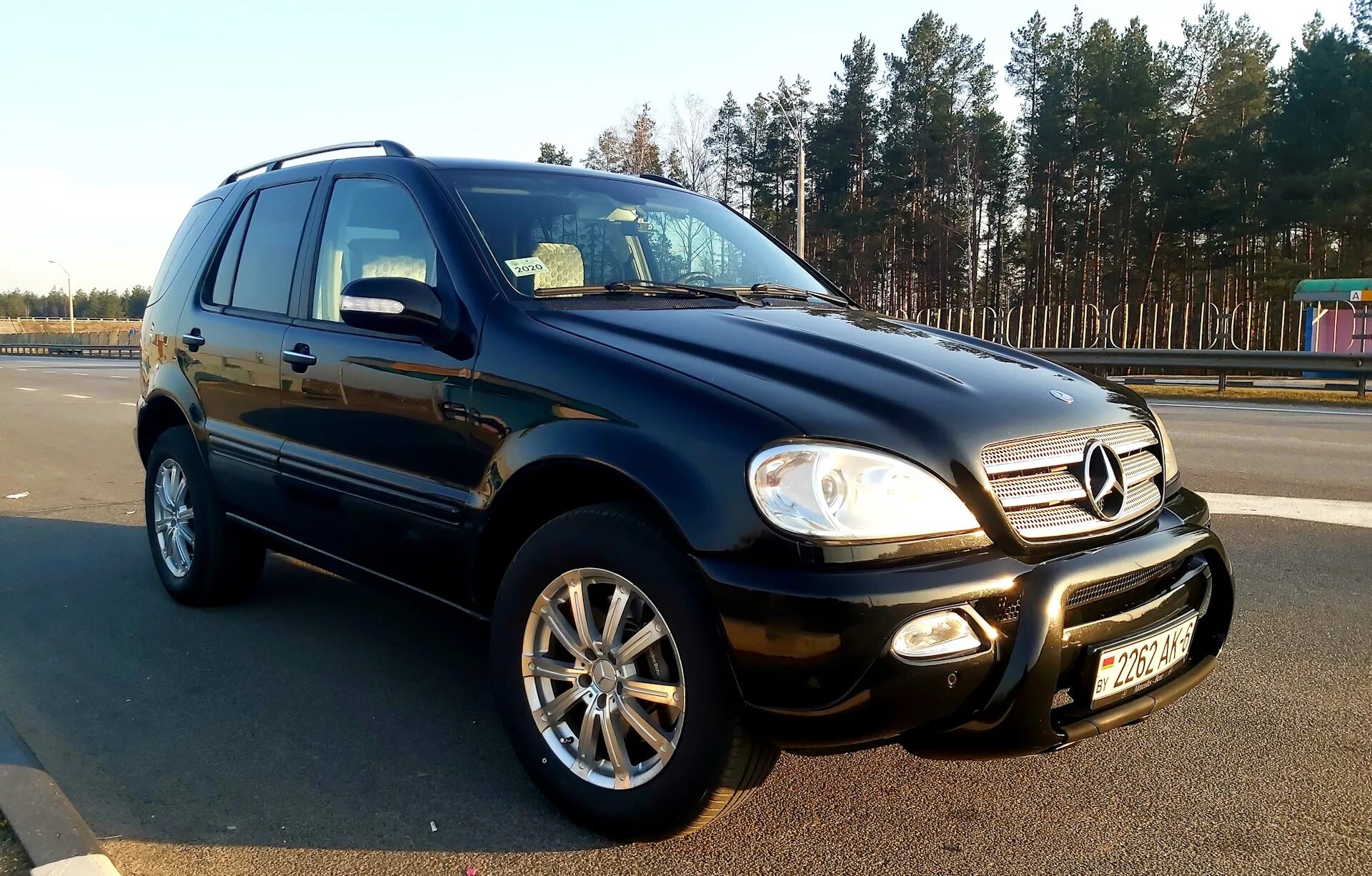 Ml 163 кузов. Мл 163 кузов. Mercedes ml 320 w163. Mercedes ml w163. Bmp mercedes ml w163.