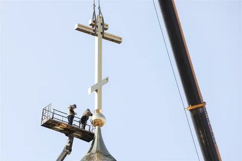 Установка креста на передовых рубежах