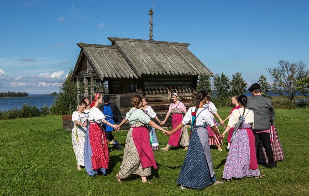 Культурная жизнь русского народа. Этнотуризм в России Кижи. Этнотуризм в Карелии. Этнографический туризм. Сельский туризм в России.