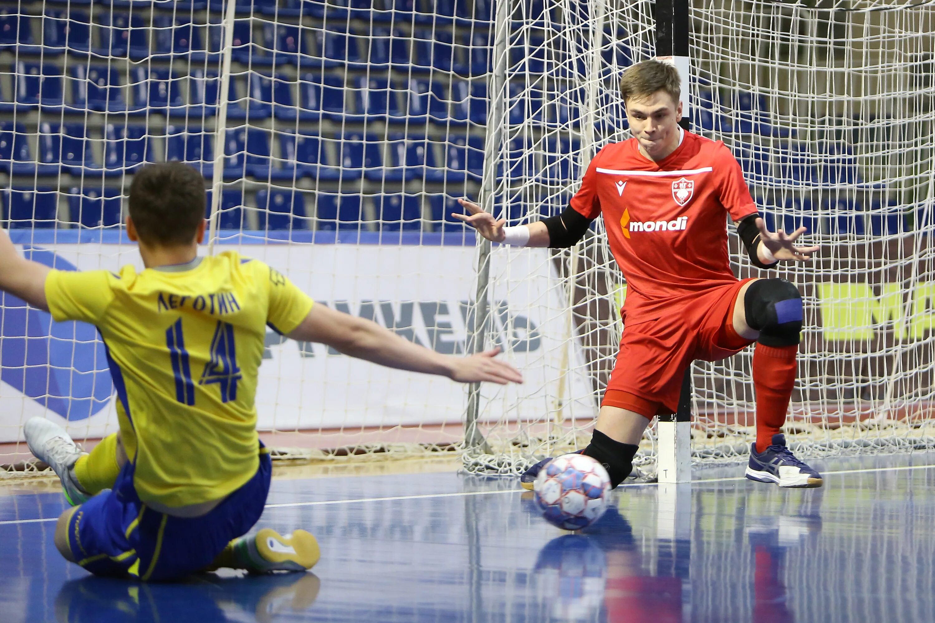 Матча тюмень. Матча тюмень. Тюмень (мини-футбольный клуб). Матча тюмень. Фк 10.