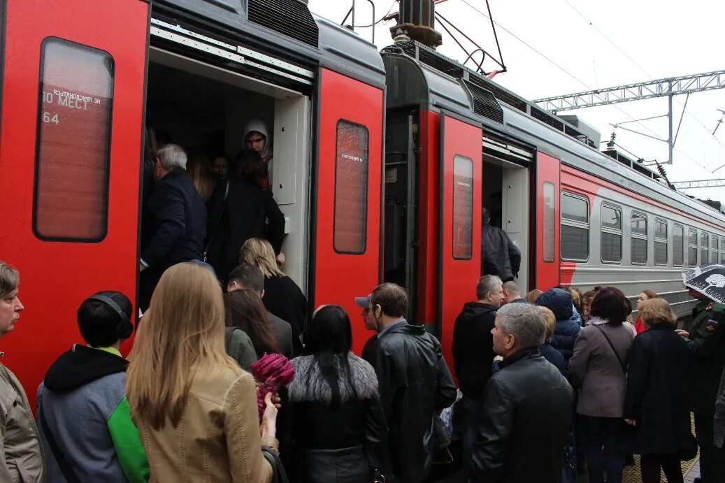 Ласточка маршруты следования. Расписание электричек сызрань кузнецк. Электричка 1337 ростов на дону. Электричка ростов 1337 км. Ласточка краснодар-сочи расписание.