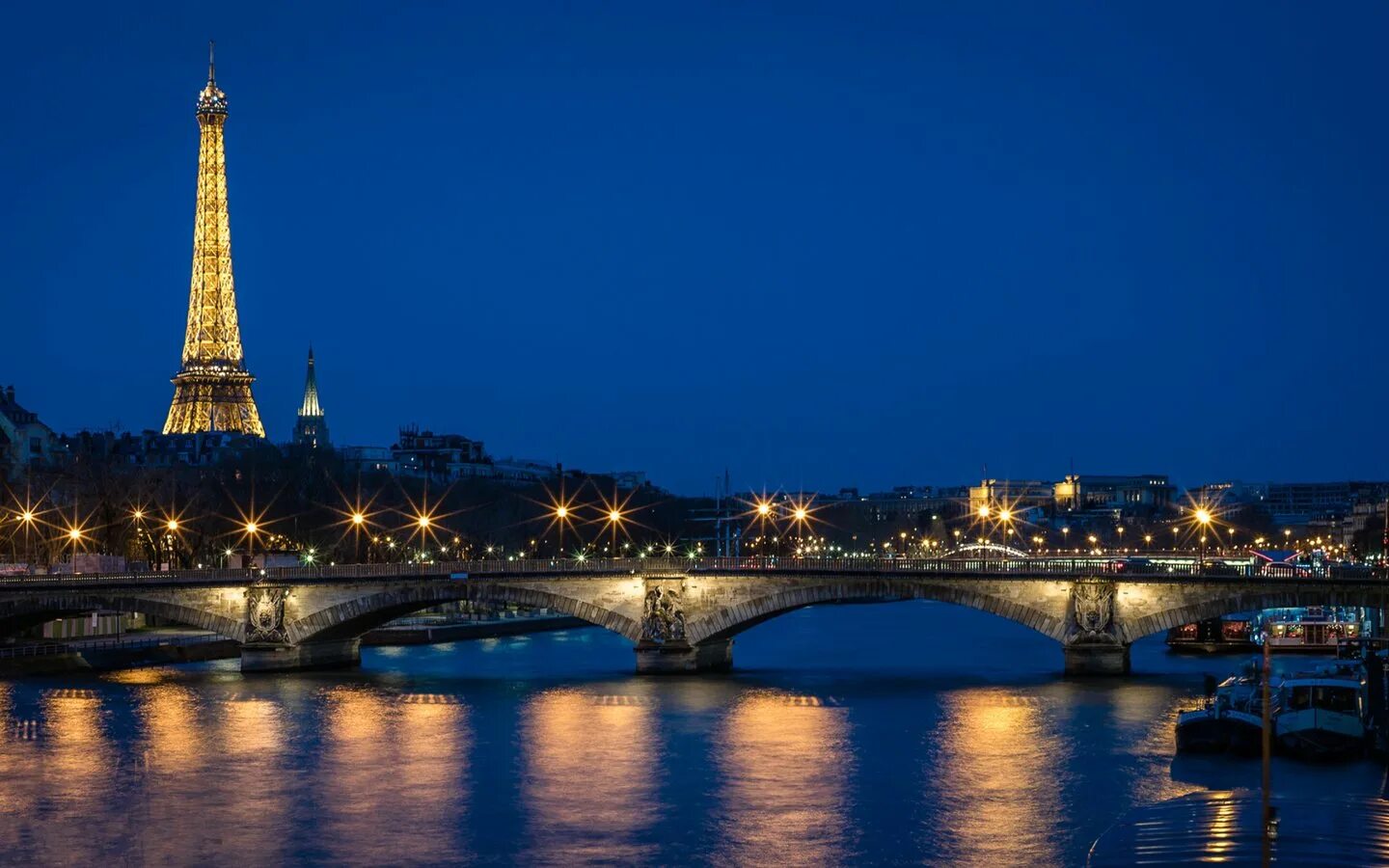 France pictures. Эйфелева башня река сена. Франция Эйфель мост. Париж. Эйфелева башня, река сена. Париж сена Эйфелева башня.