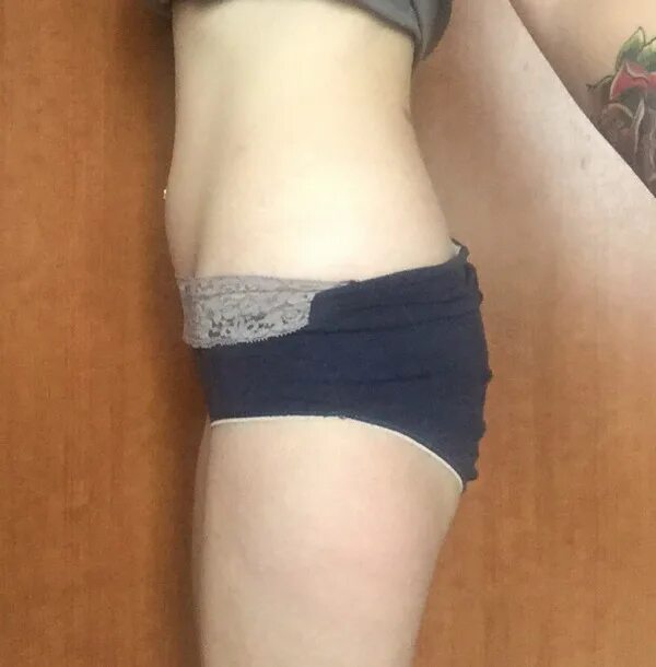 красивые девушки с открытым животом. девушки в джинсовых шортах. плоский живот у девушек. живот подростка девочки. живот.