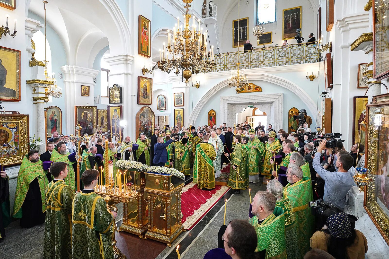 Богослужение в кафедральном соборе минска. Храм рождества христова в петербурге. Православные праздники май 2021. Богослужение в софийском соборе белоруссии. Пасхальная служба свято троицкого храма г гулькевичи.