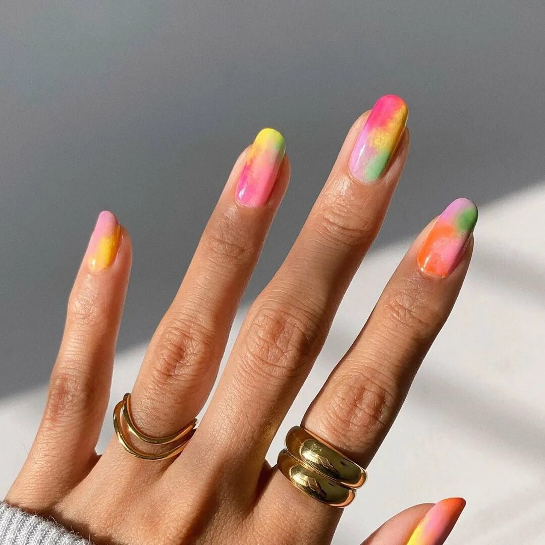 Какие ногти на лето. Дизайнерские ногти. Цветные ногти. Модные ногти. Летний маникюр.