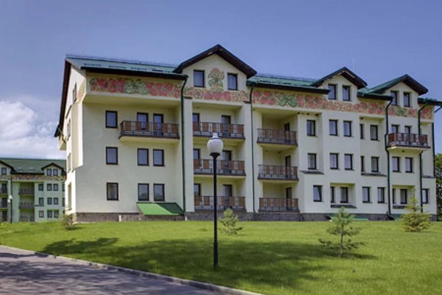 Царьград отель серпухов. Царьград серпуховский район. Царьград горнолыжный курорт. Отельный комплекс «царьград». Курорт царьград спас тешилово.