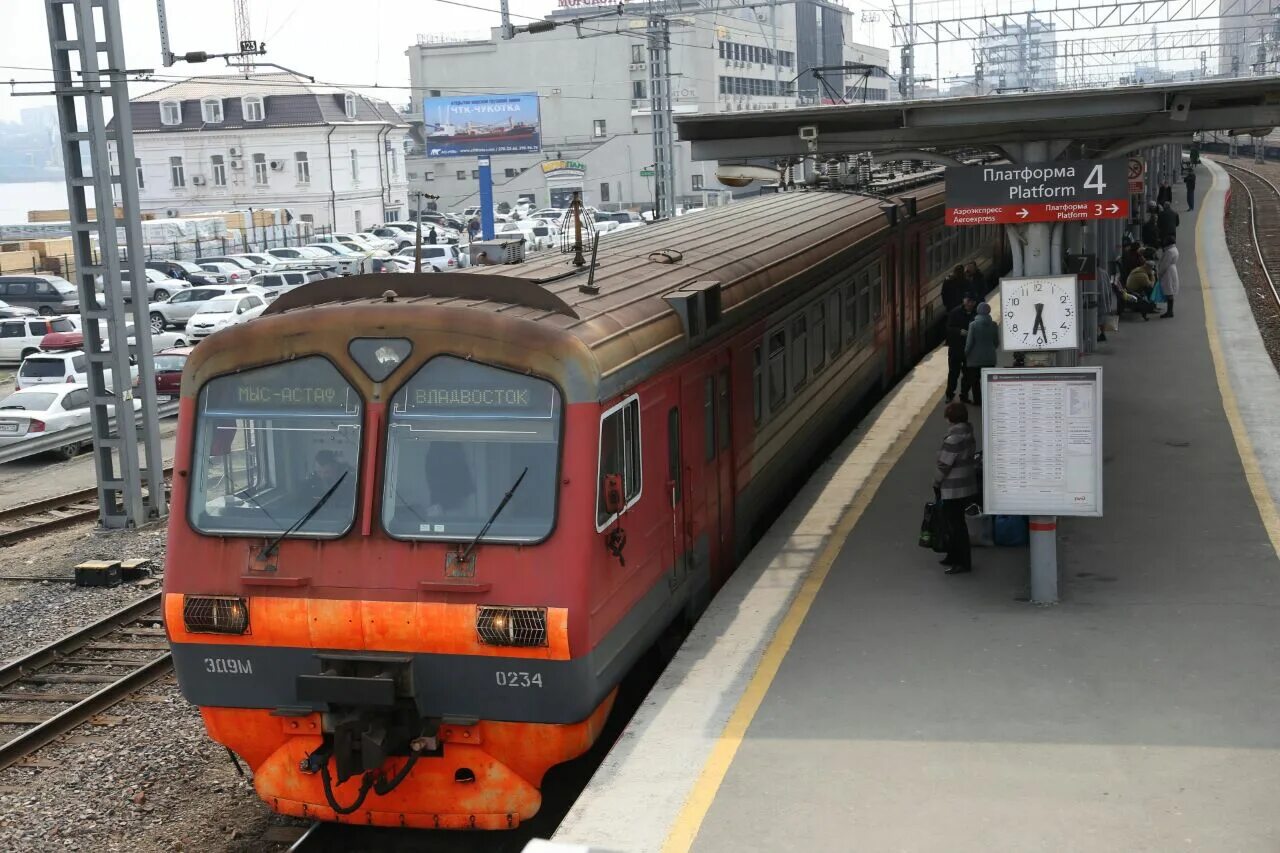 Электричка Владивосток. Пригородный поезд Приморский край. Электрички Приморье. Пригородные поезда Владивосток.