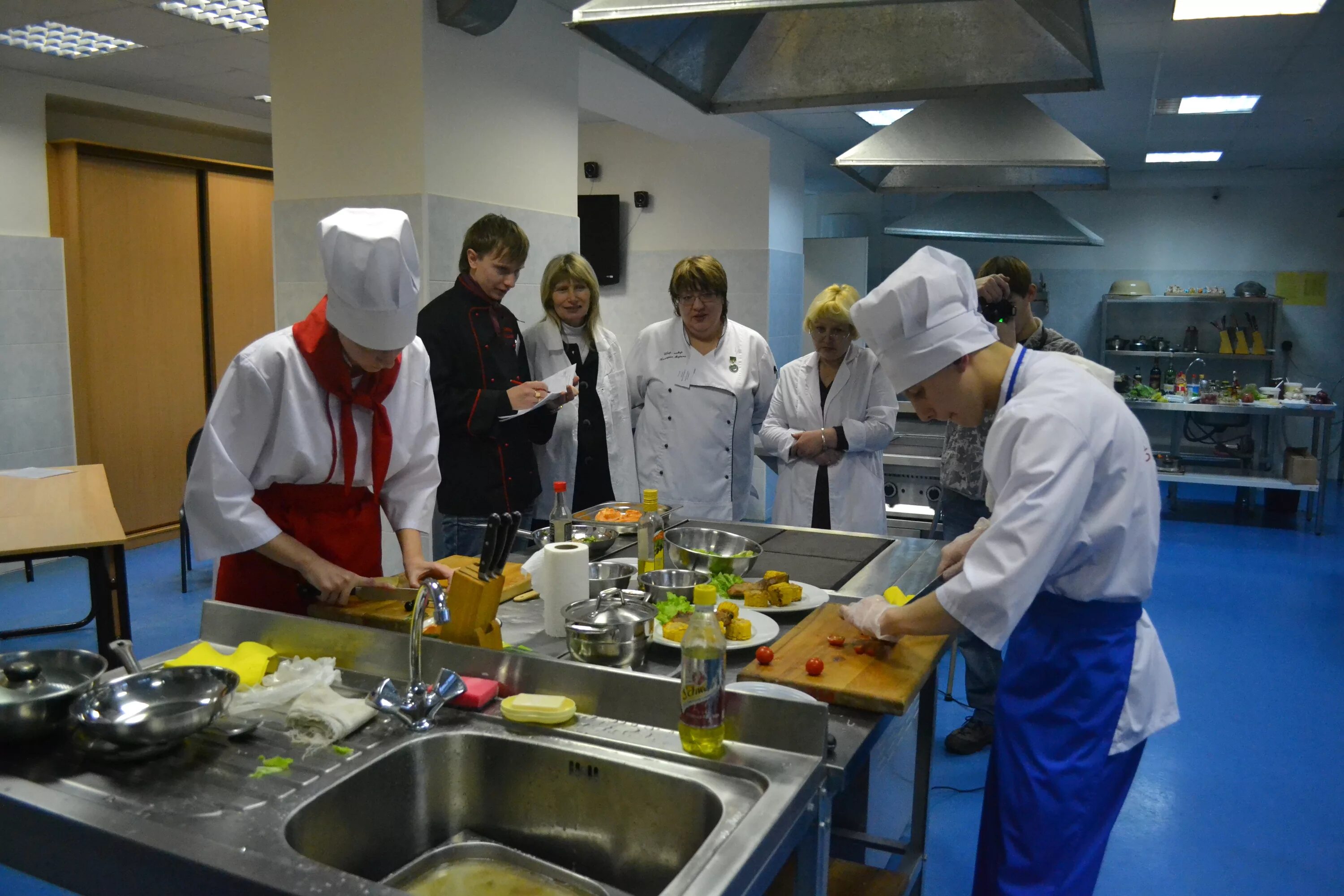 училище повар кондитер спб. кулинарный колледж. технология продукции общественного питания. щелковский колледж повар кондитер. повар технолог общественного питания.