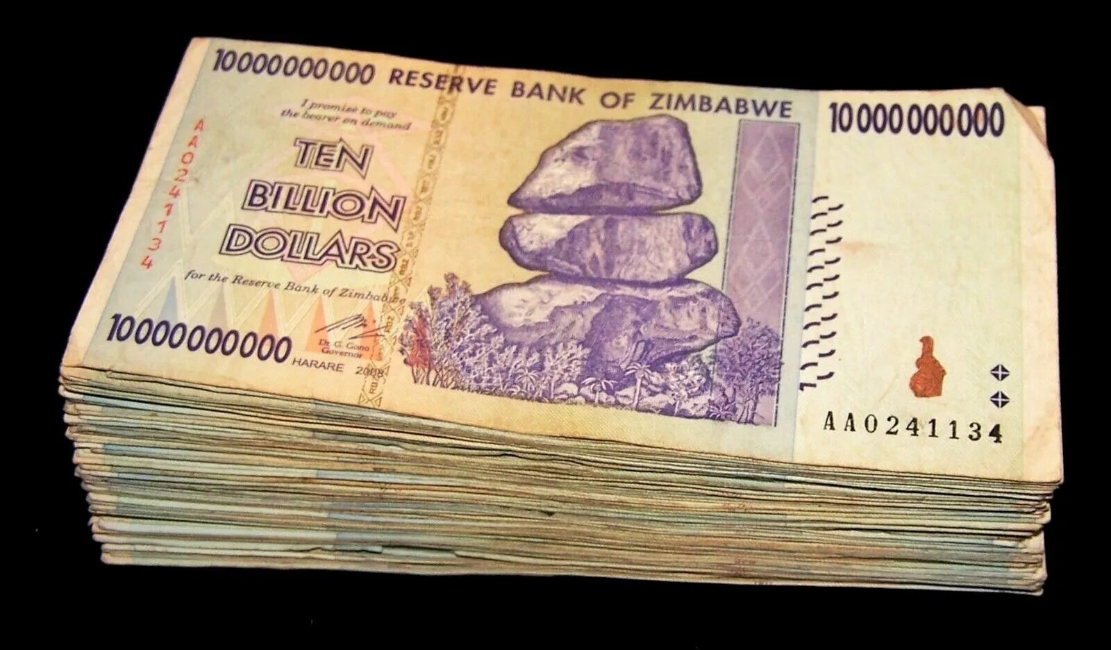 1 миллиард зимбабвийских долларов. Зимбабве банкнота 1000000000 долларов. Миллиард долларов Зимбабве. Купюра миллиард Зимбабве. Купюра в 1 миллиард долларов Зимбабве.