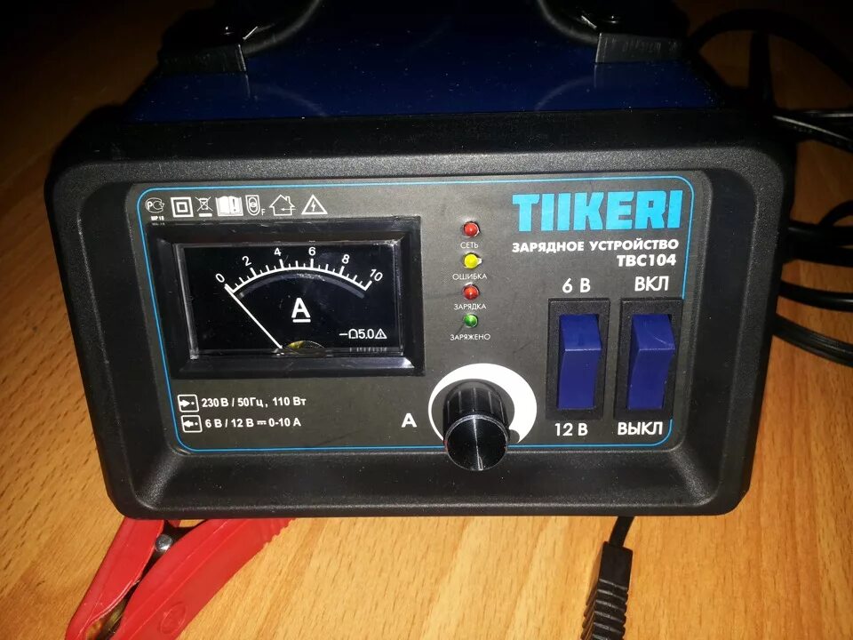 Аккумулятор tws. Зарядное устройство Tiikeri ТВС 104. Зарядка для аккумулятора Tiikeri tbc104. Зарядное ТВС-103 Тиккери. Зарядное устройство Рапид для аккумулятора.