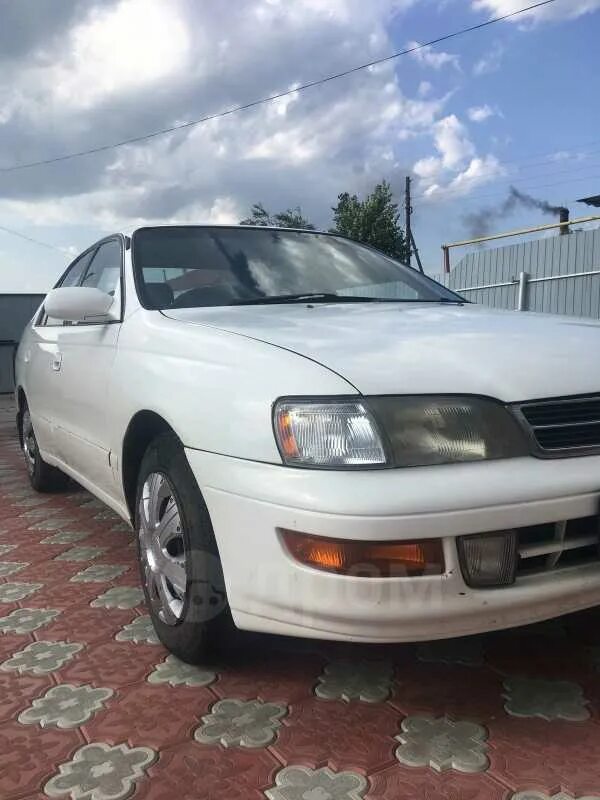 Продажа автомобилей татарск. Тойота корона 1993. Toyota Corona 1993. Toyota Corona 1993 белая. Корона 1993.