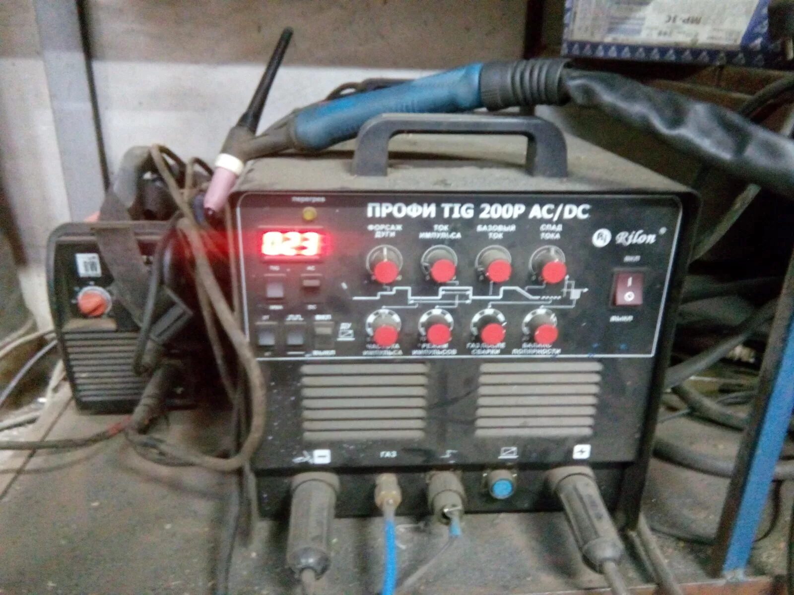 Птк d92 ac dc. Профи Tig 315 p AC/DC. Сварочный аппарат профи Tig 200 p AC/DC. Профи Tig 200p AC/DC. Сварочный аппарат ПТК 315.