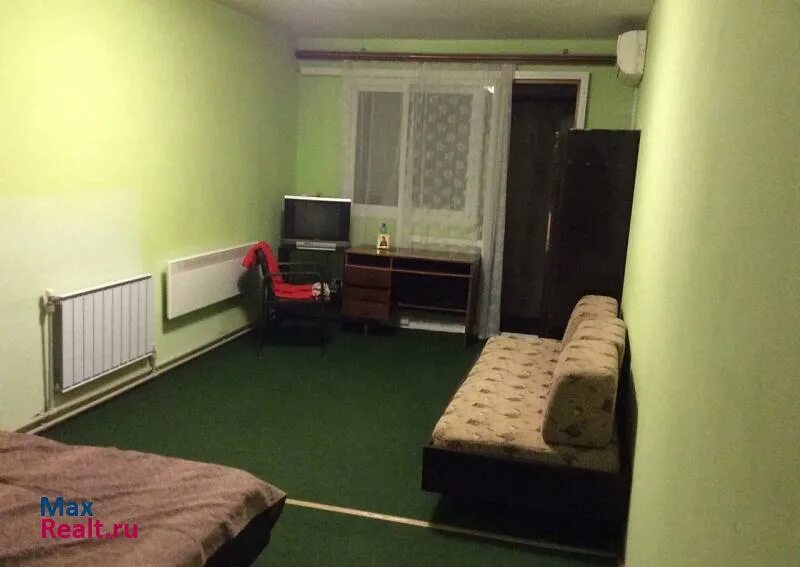 Жилой гараж. Лазаревское гаражи жилые. Жилые гаражи в адлере. Сочи гаражи квартиры. Сочи самострой гаражи.