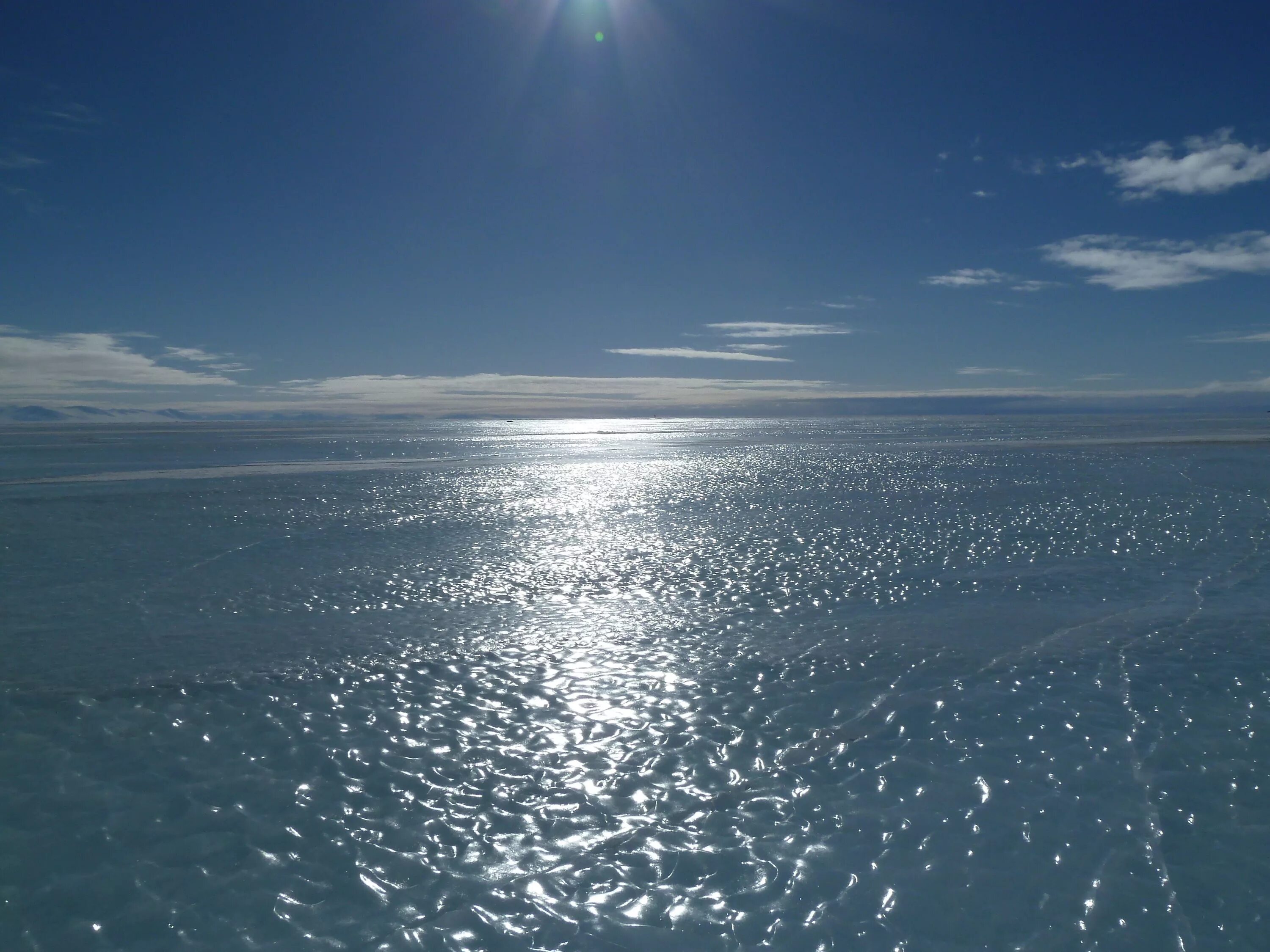 Frozen ocean. Frozen sea.
