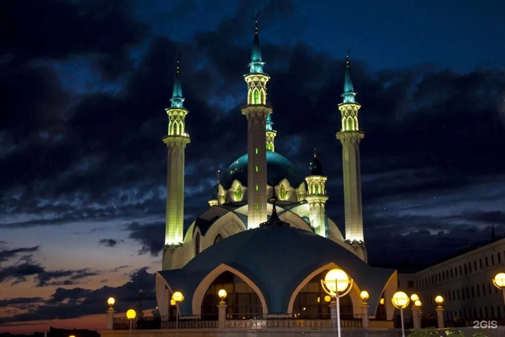 Мечеть шейха заида в абу-даби. Мечеть хавзи сангин. Белая мечеть в дубае. Хрустальная мечеть в малайзии. Чечня джалка мечеть.
