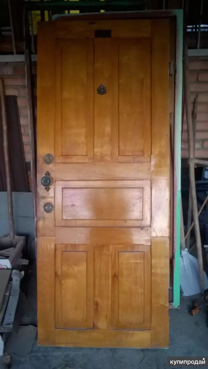 Б У двери входные деревянные. Железные двери б.\ у 86\205. Двери деревянные б у. Двери уличные б/у.