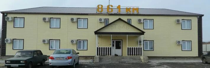 Тет дом. Гостиница на трассе. Тель "миллербург". Аюта гостиница на м4. Мотель очаг трасса м4.