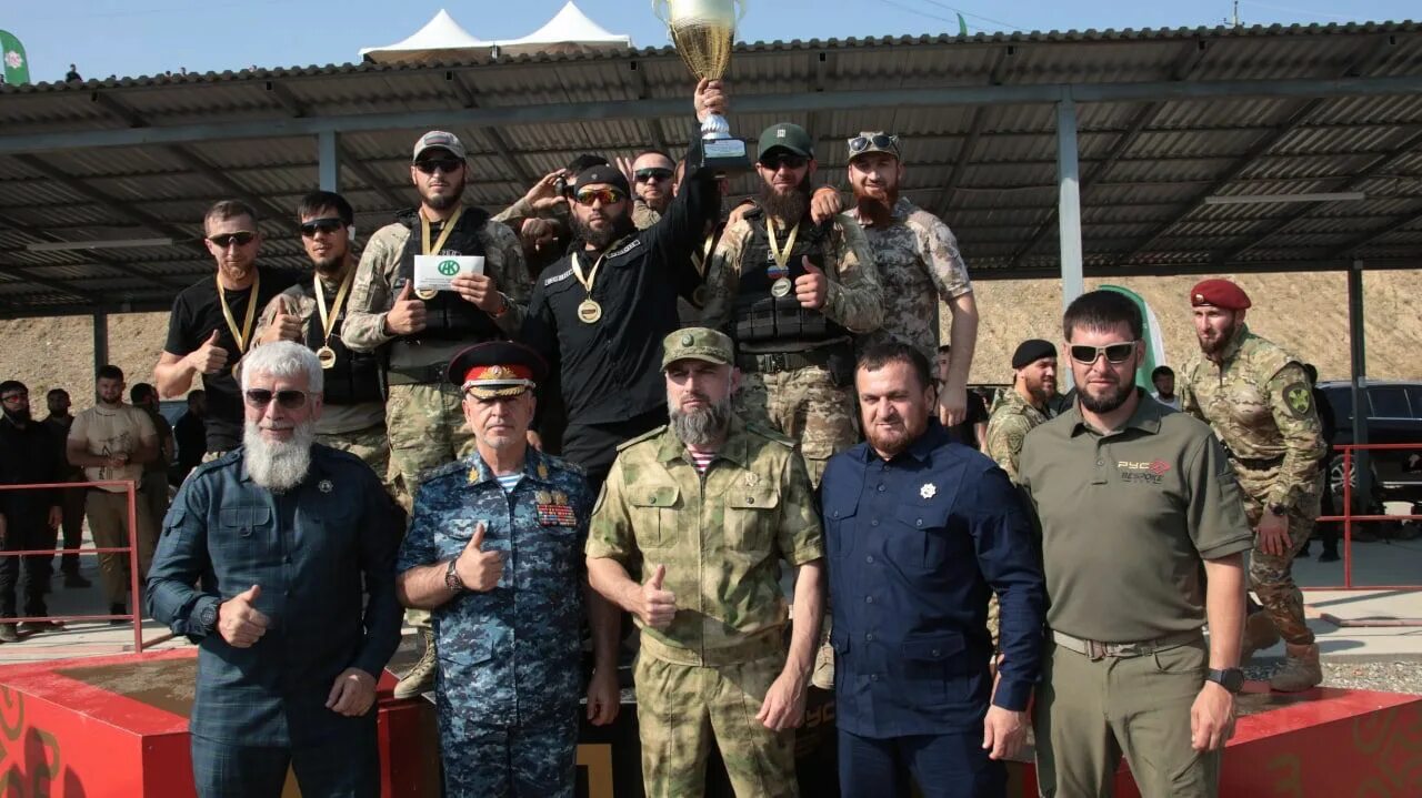 Собр ахмат. Батальон ахмат. Собр ахмат шеврон. Чеченцы на украине. Чеченцы за украину.