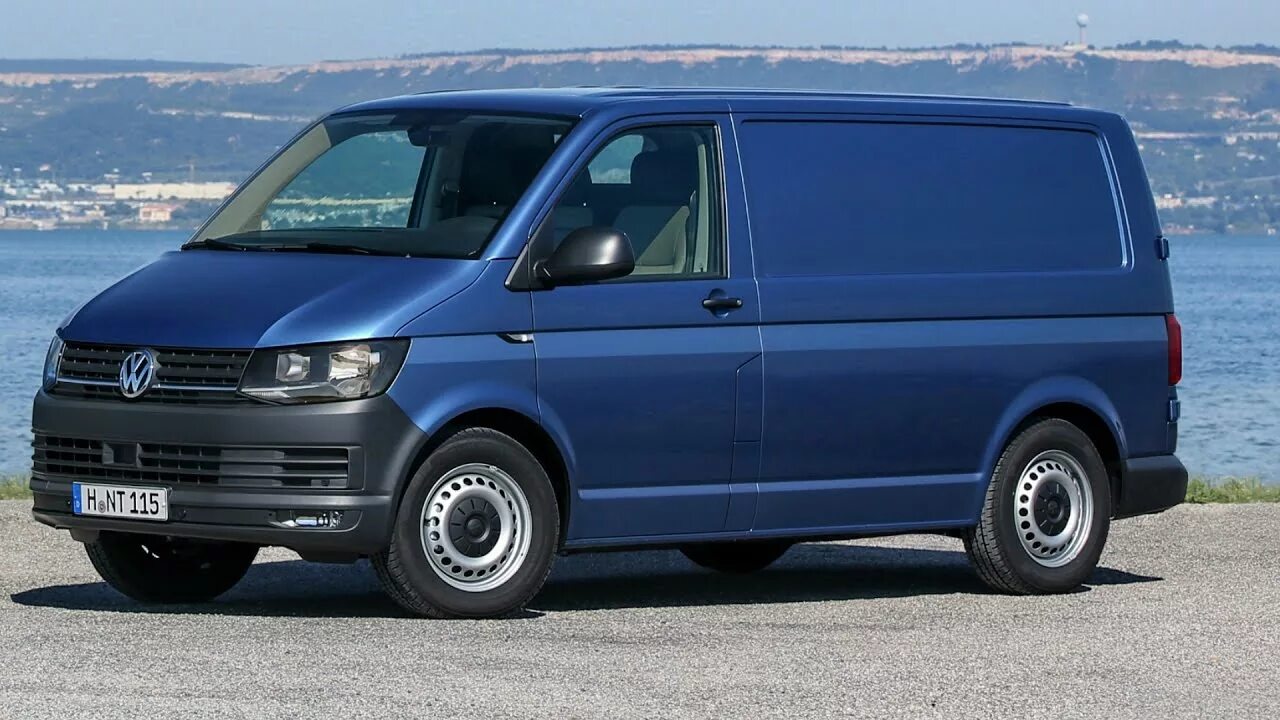 Купить фольксваген т5 в москве. Volkswagen Transporter t6 фургон. Фольксваген Транспортер т6. VW Transporter t6 грузовой. Volkswagen Transporter t6 синий.