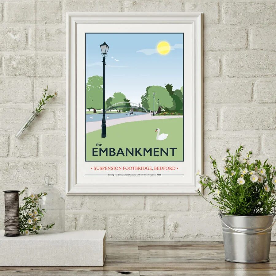 Станция метро embankment. Овчинниковская набережная flexity. Embankment перевод. Embankment meaning. Miniart 36044.