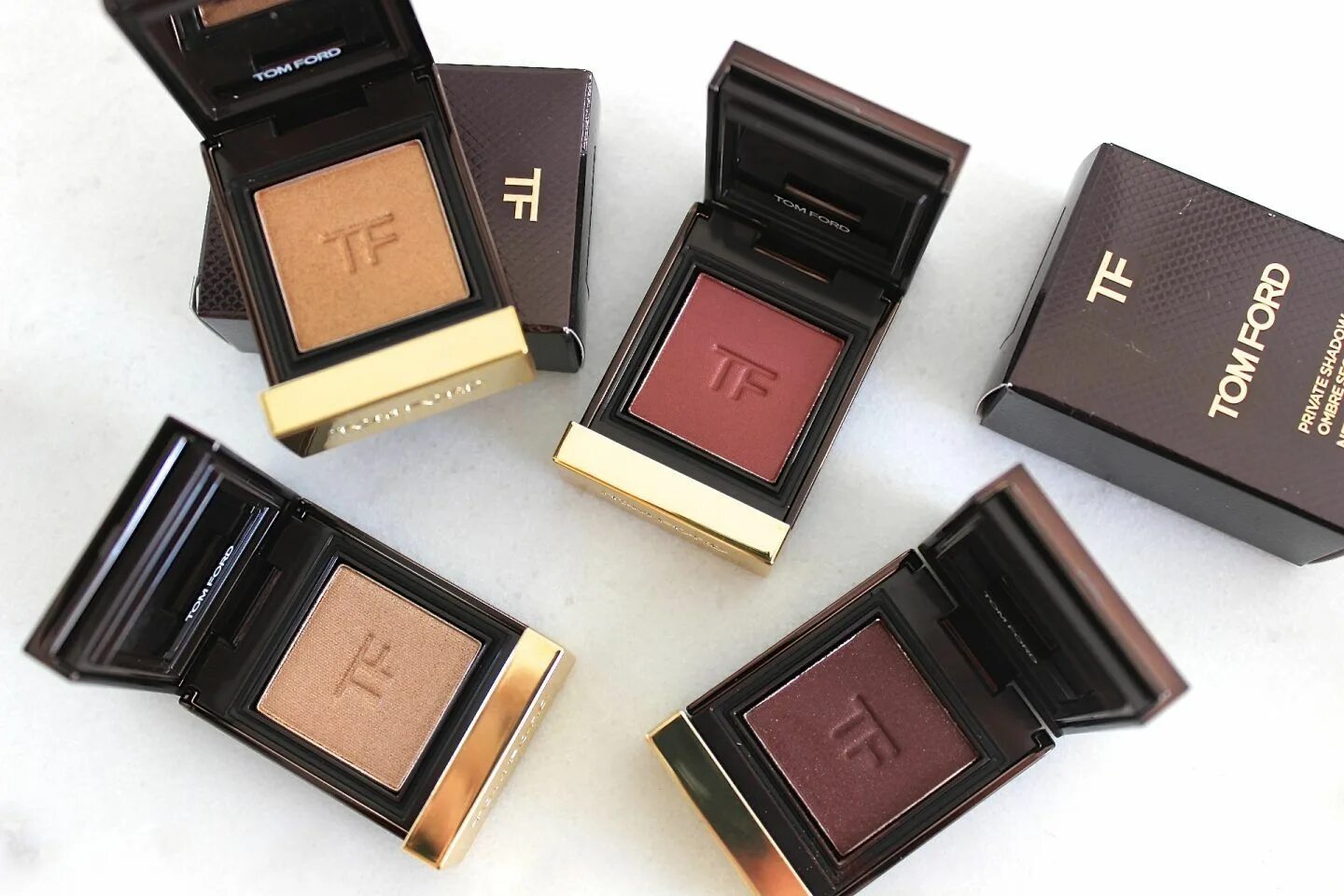 Купить тени тома форда. Tom Ford 02 тени. Tom Ford 04 тени. Тени Tom Ford private Shadow 02. Тени том Tom Ford.