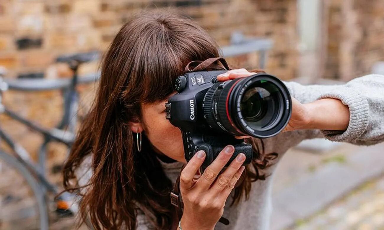 Canon eos-1ds mark ii. 6 d 2 пример. Canon 6d mark 2. Canon 6d mark ii фокусировка. Canon 40d разъемы.