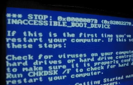 Синий экран inaccessible boot