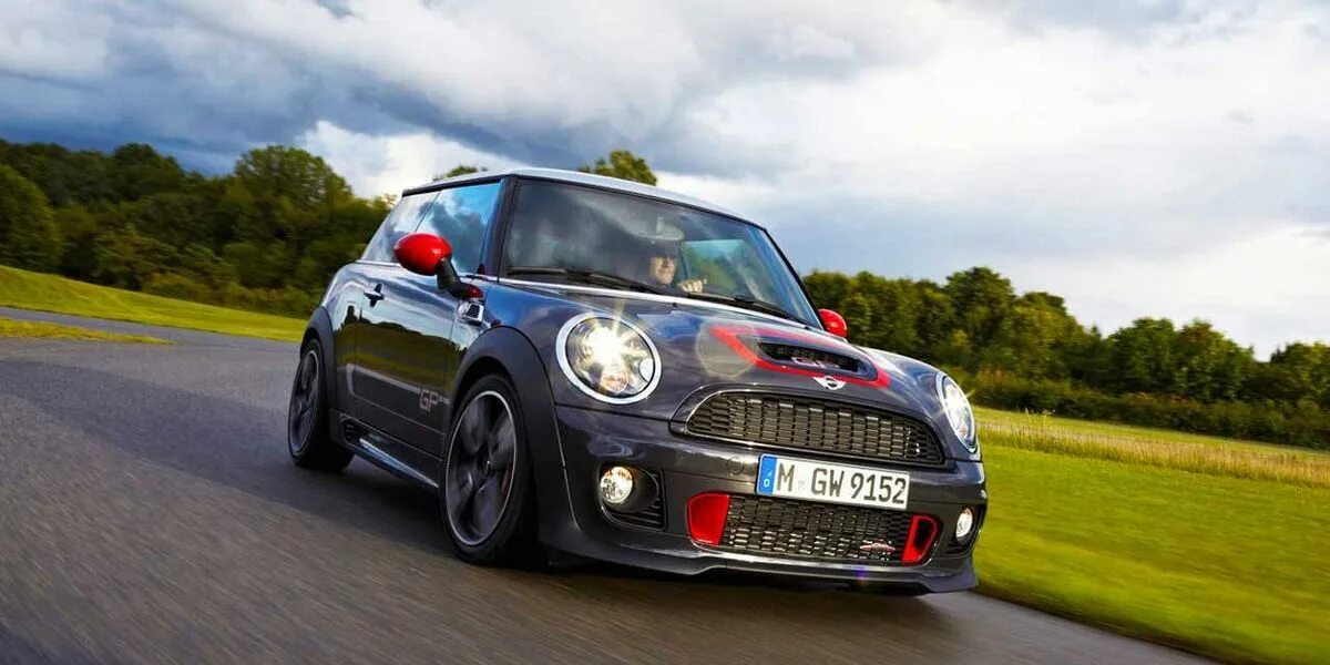 Мини купер дубровский. Мини Купер ГП 3. Джон Купер Воркс. Mini John Cooper works. Мини Купер ГП 2020.