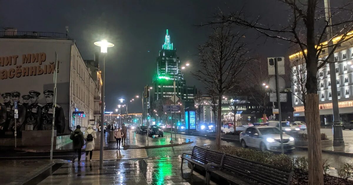 Столица дождей город. Дождливая Москва. Ночная дождливая Москва фото. Москва вечером в дождь фото. Rainy Moscow ысныскузукы.