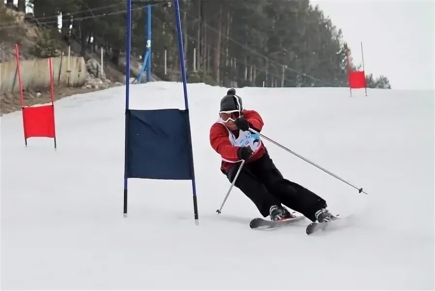 Светлячок кунгур горнолыжная база. Светлячок кунгур горнолыжная. Светлячок кунгур горнолыжная база. Лыжная база светлячок кунгур. Светлячок кунгур горнолыжная.