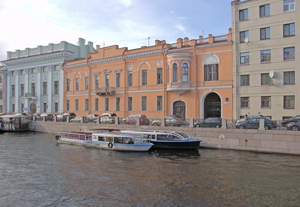 Дом лазарева спб. Дворец Абамелек Лазарева. Дом князя Абамелек-Лазарева. Дом с.с. Абамелек-Лазарева. Дворец Абамелек-Лазарева Санкт-Петербург набережная реки мойки.