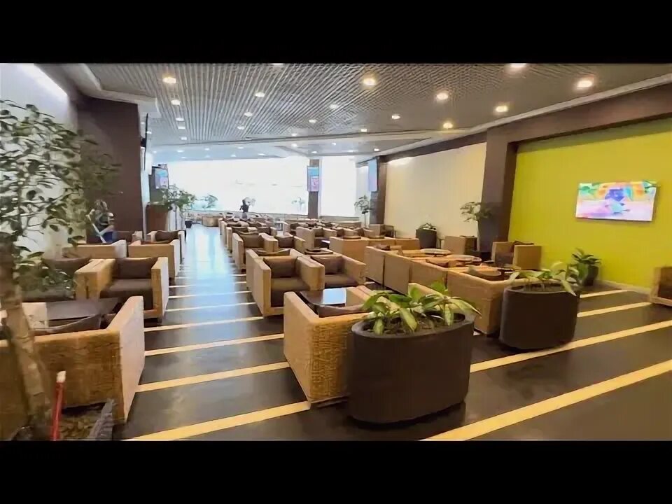 Бизнес зал horizon в домодедово. Приорити пасс екатеринбург кольцово. Аэропорт домодедово бизнес зал. Grey wall бизнес зал домодедово. Вип зал домодедово.