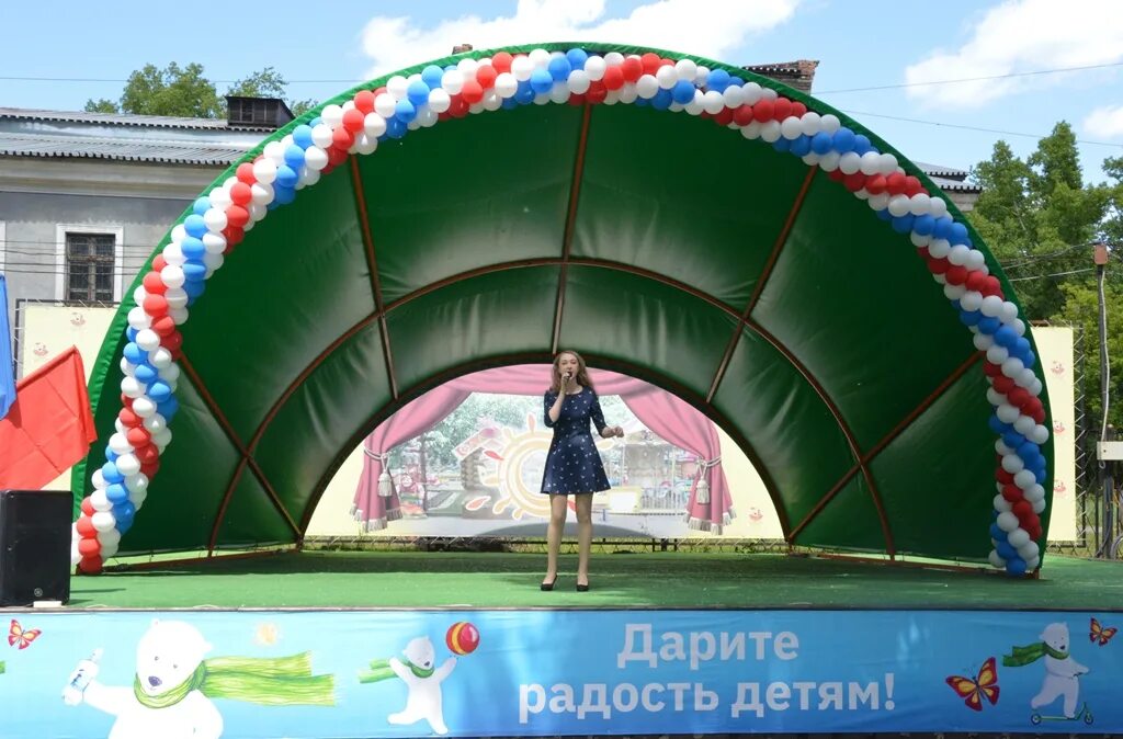 Солнечный ветер михалевича. Парк солнечный ветер барнаул. парк солнечный ветер барнаул аттракционы. солнце парк курган. парк солнечный круг омск.
