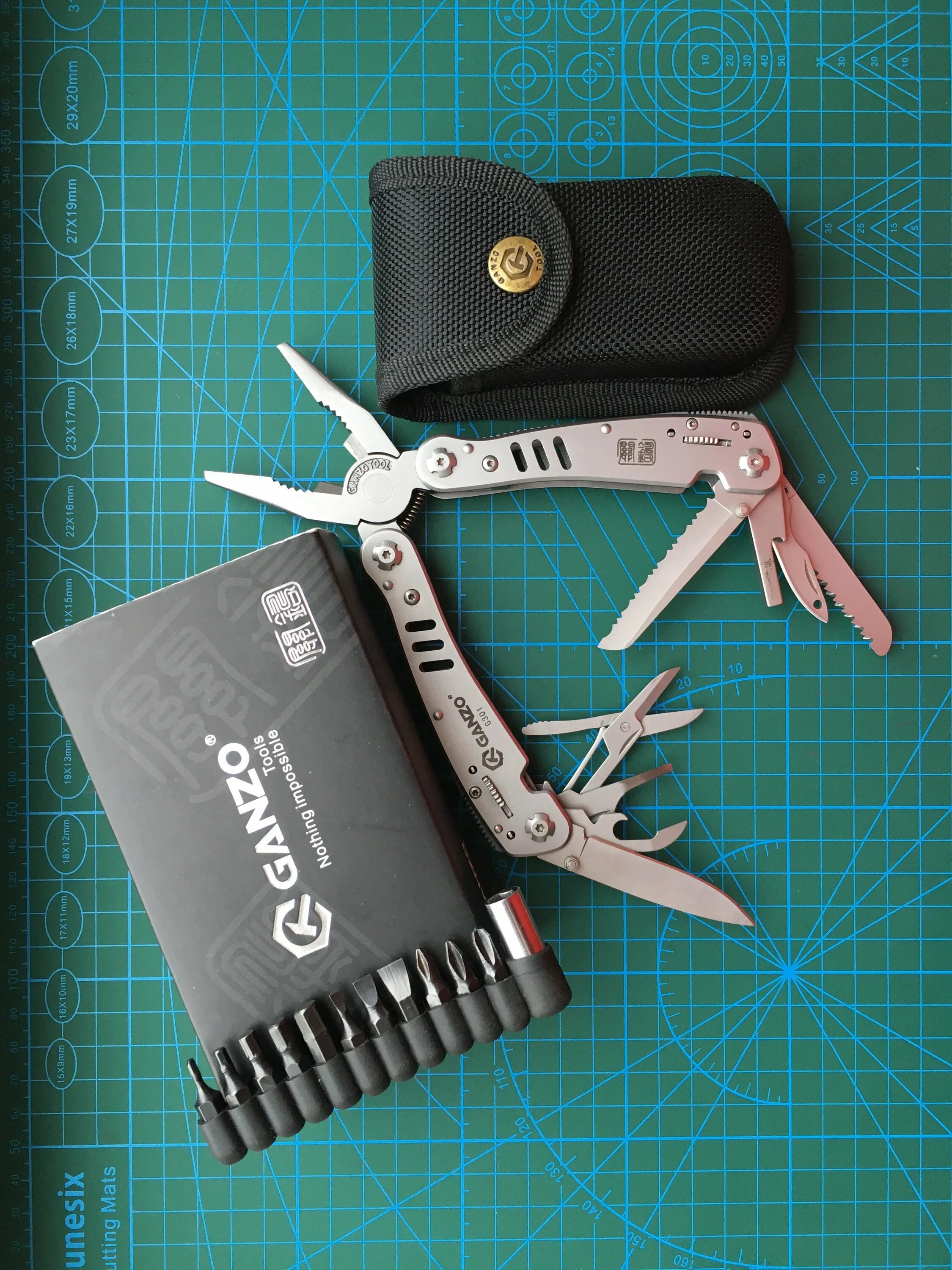 Обзор мультитулов. Мультитул gerber truss (17 функций) с чехлом. Обзор мультитулов. Обзор мультитулов. Лазерман супер тоол 200.