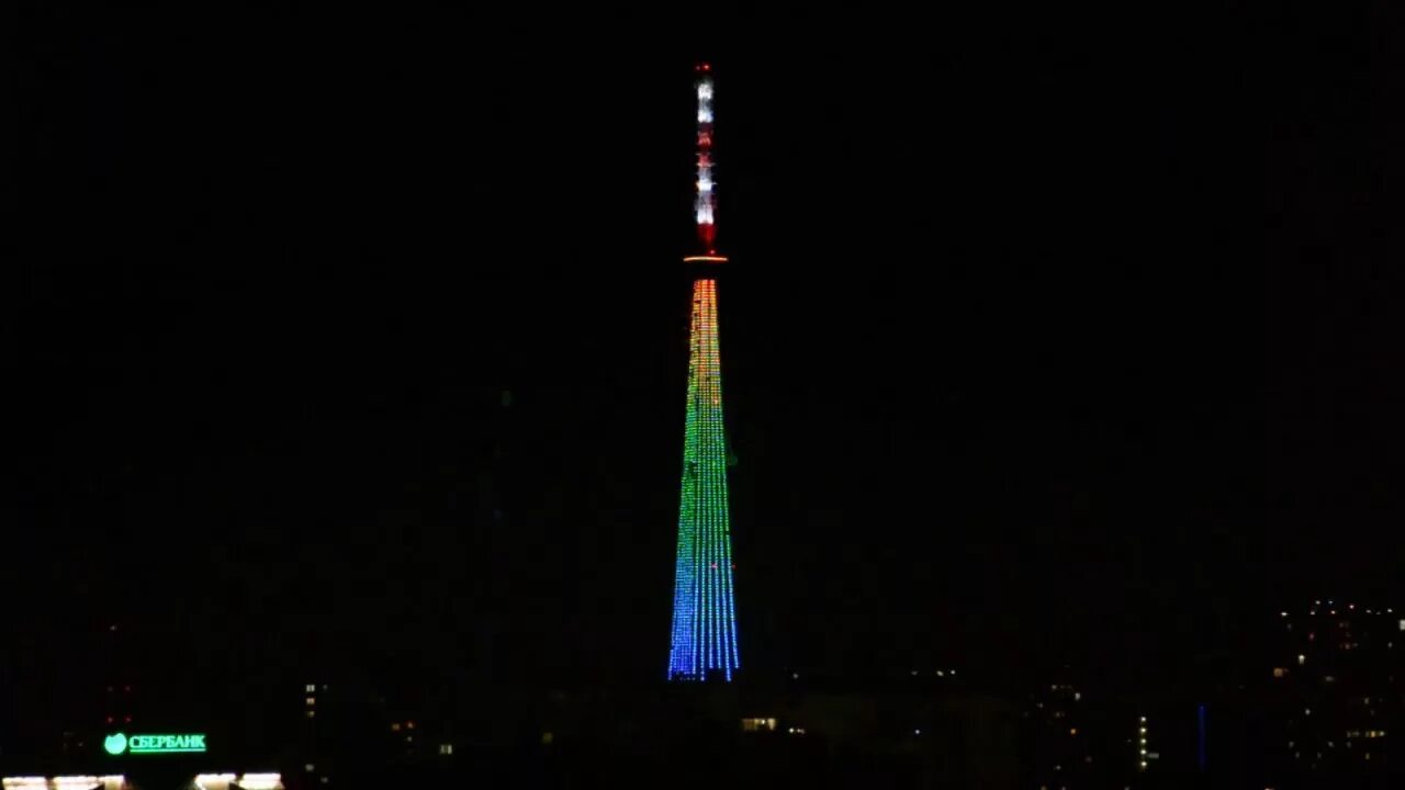 Башня видео. Башня гластонбери великобритания на закате. Спейс нидл высота. Blackpool достопримечательности. Телебашня в берлине высота.