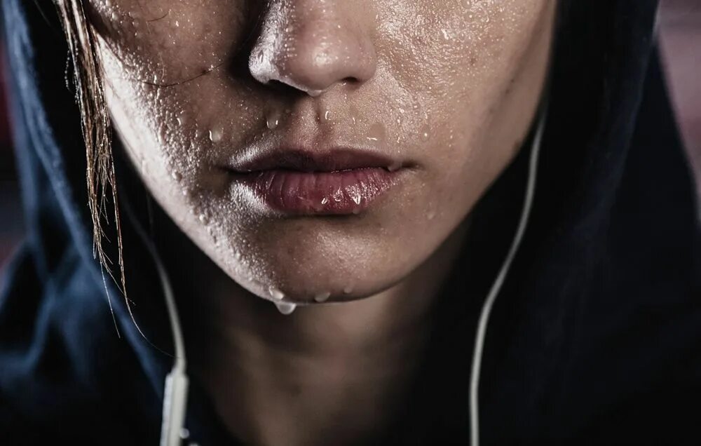 Сухая кожа. Нанесение крема на лицо. Нанесение крема на лицо. Face staying. Нормальная кожа.