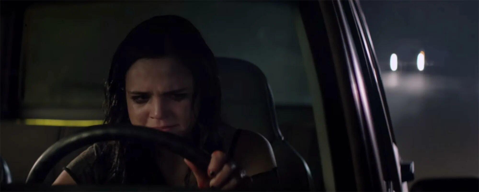 Незнакомец сериал нетфликс. Уилл поултер. Незнакомец останься. Never talk to strangers 1995. Майка монро 2020.