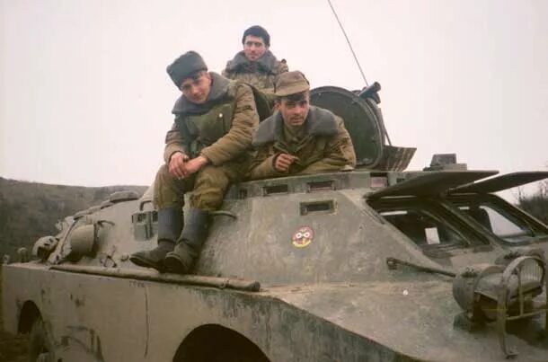 129 мсп. Бтр 80 в чечне 1995. 129 мсп в грозном. бтр 80 в чечне.