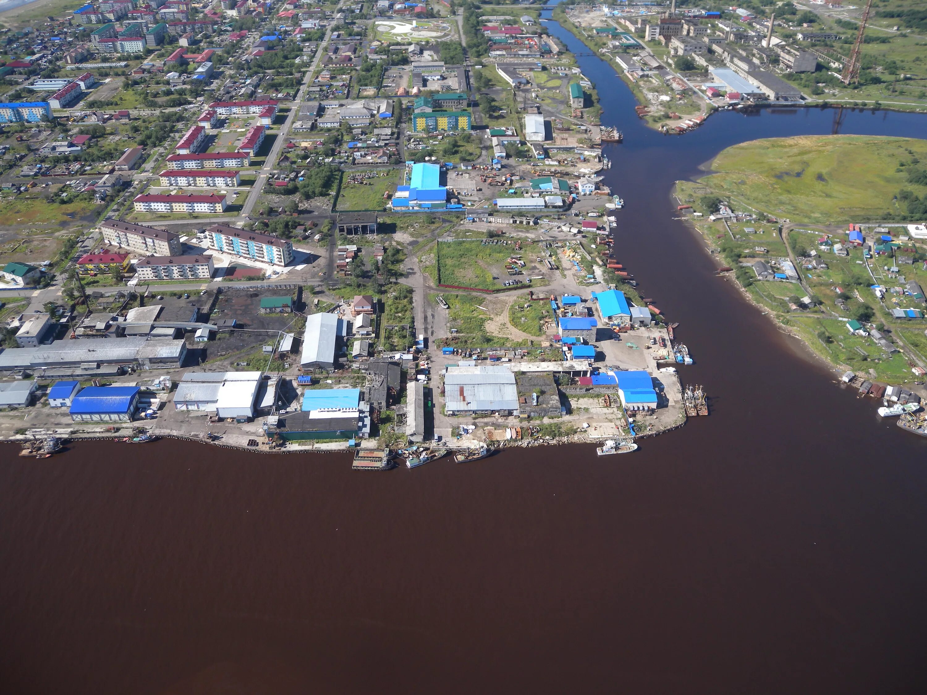 Поронайск рп 5. Город Поронайск Сахалинская область. Морской порт Поронайск. Порт Поронайск Сахалин. Терминал Поронайск морского порта Корсаков.