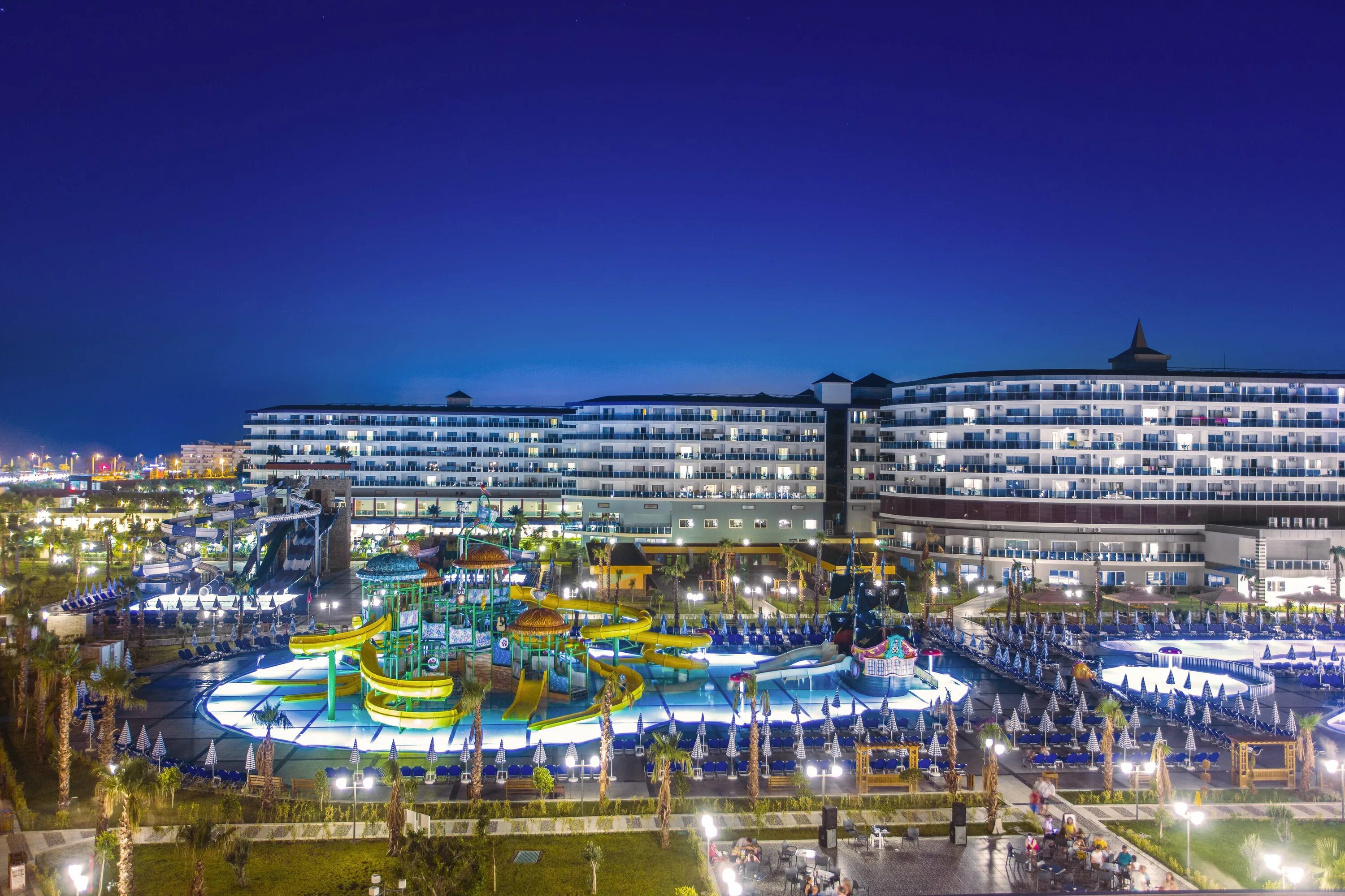 Eftalia blue. Eftalia ocean отель турция. эфталия океан 5. отель эфталия аква резорт 5 турция. Eftalia marin resort 5 горки.