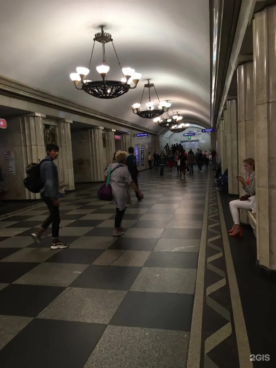 Метро владимирская достоевская. Станция метро владимирская. метро владимирская санкт-петербург. владимирская метро спб. владимирский метрополитен.