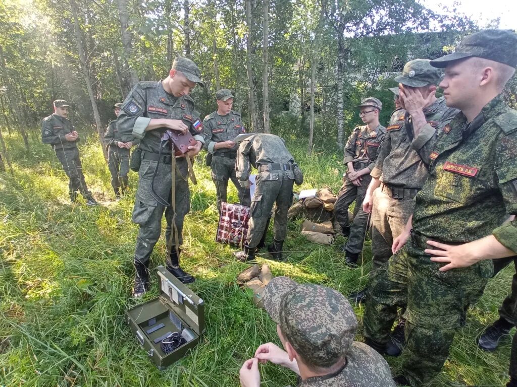 Военные сборы военная кафедра. Военные сборы. Учебные сборы. Военная Кафедра. Военный Связист.