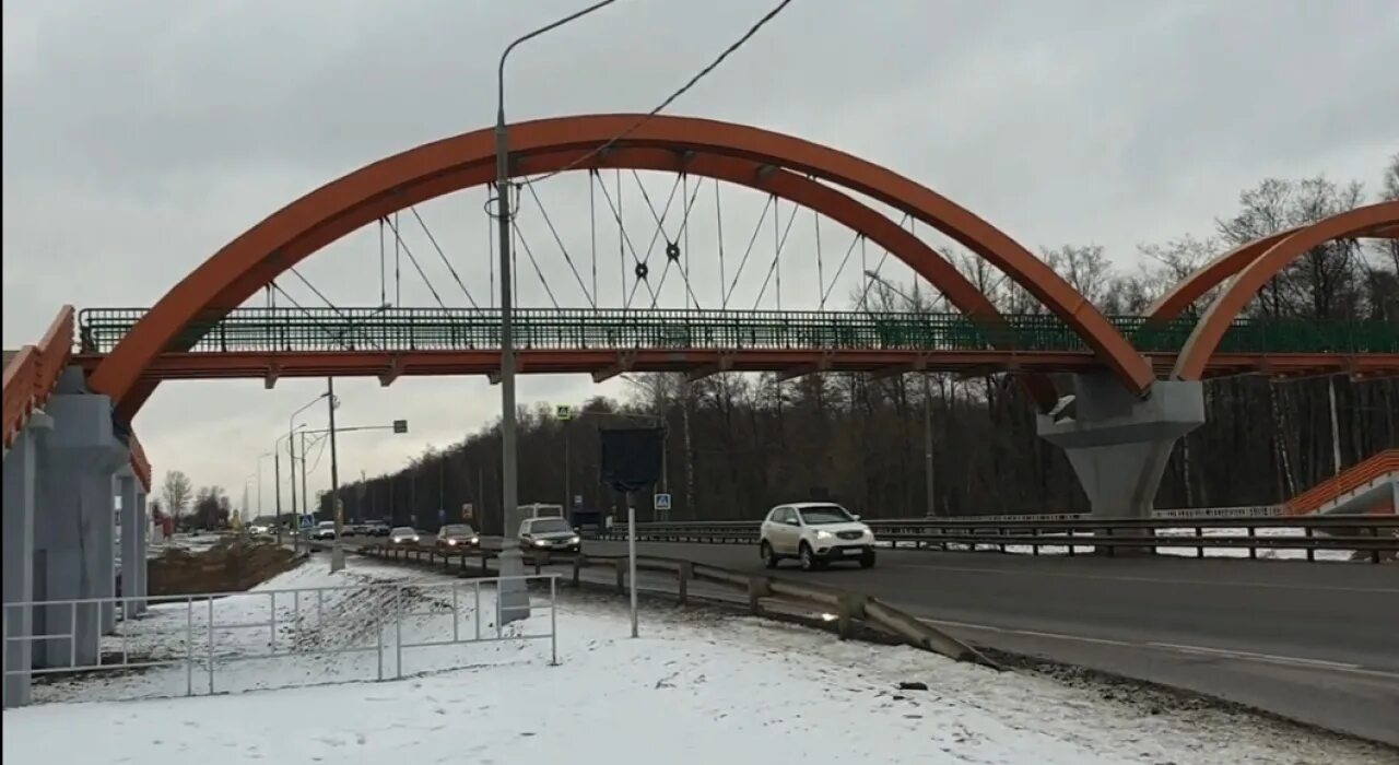 27 км московский. Мост через а Киевском шоссе Балабаново. Киевское шоссе закат зимой с моста Обнинск. Мост в Обнинске Киевское шоссе ночью зимой фото. Фото Киевское шоссе Нара Обнинск.