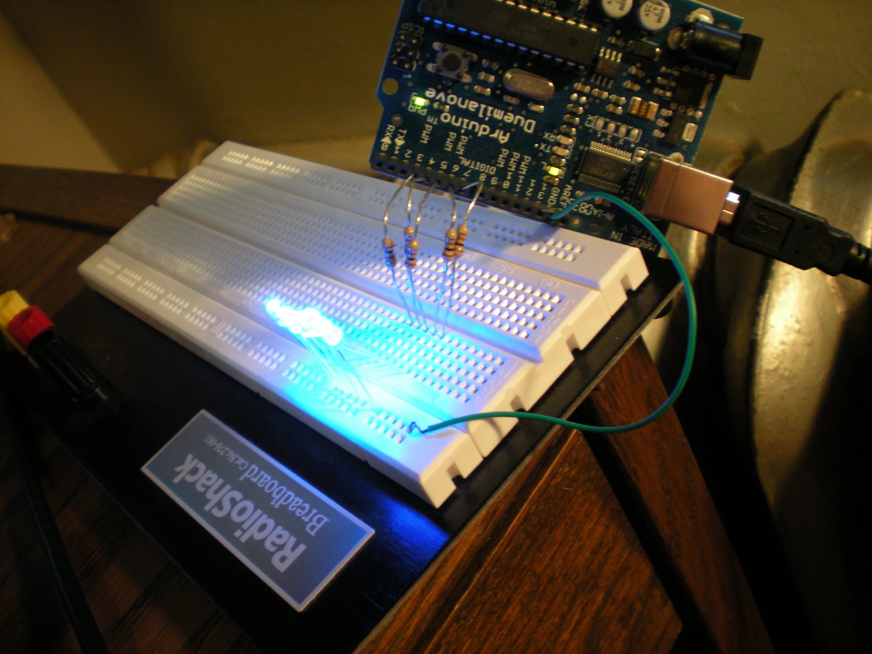 Begin arduino. Программирование ардуино. arduino art. арты на ардуино светодиодной плате 64. ардуино portd пример.
