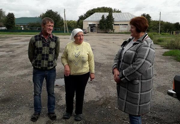 Петровский сельсовет петровского района. Кочетовский сельсовет Мичуринского района Тамбовской. Кочетовская школа Сеченовского района. Кочетовский сельсовет (Мичуринский район). Глава Петровского сельского совета.