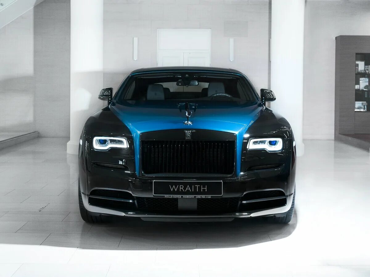 Rolls royce wraith black badge. Wraith 2017. Rolls-royce wraith (2013) черный. Rolls royce wraith. Rolls royce wraith внедорожник.
