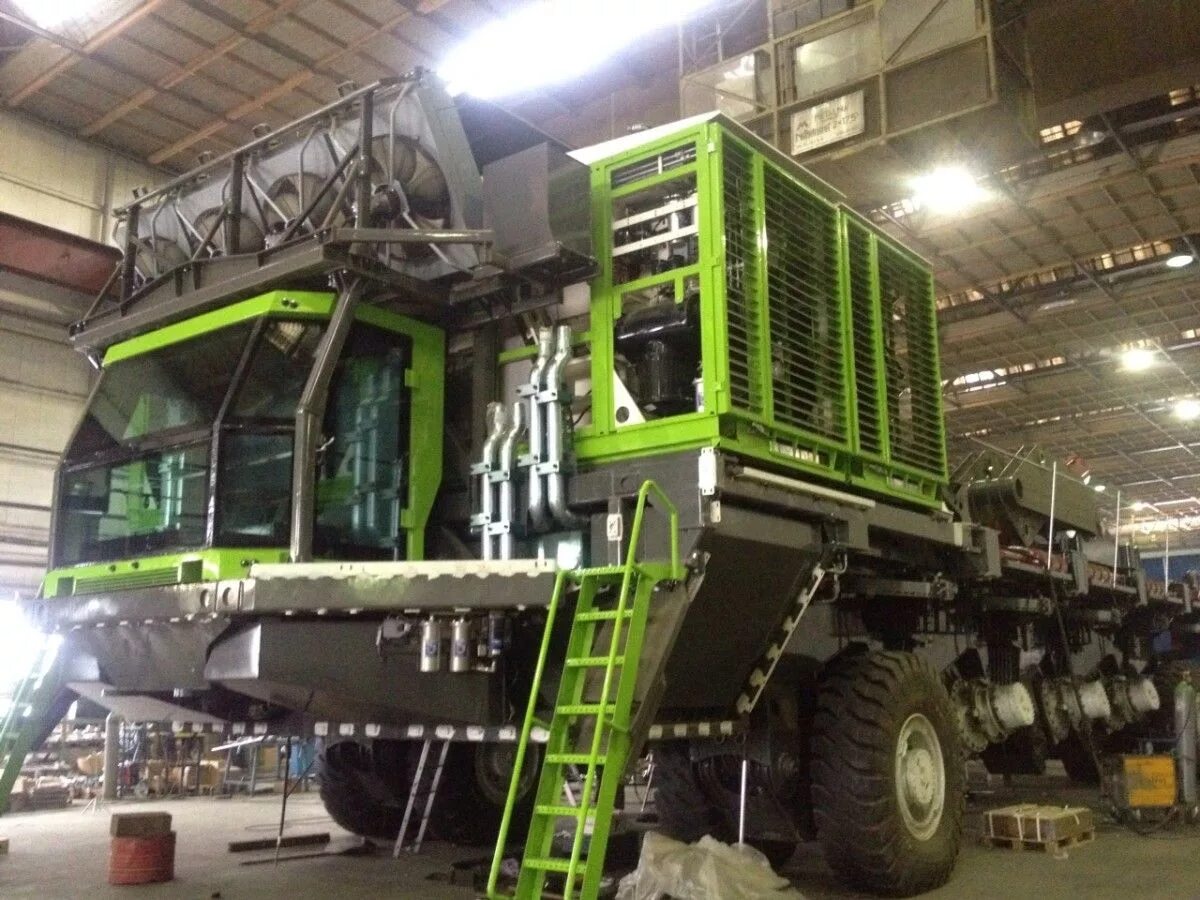 Concept mining. Карьерный самосвал etf mt-240. самый большой самосвал в мире etf mt-240. грузовик etf mt-240 mining truck. etf самосвал 760 тонн.