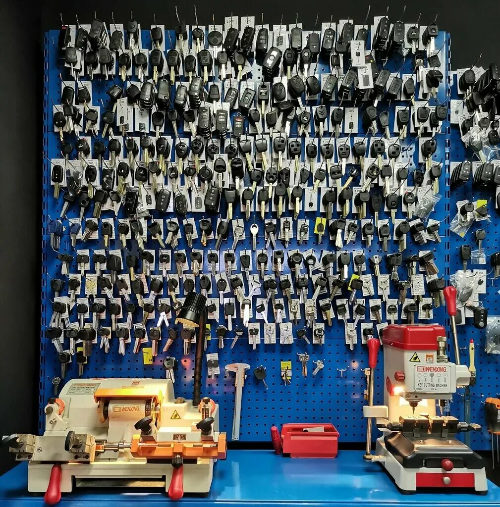 ключи химки. мастерская ключей ключевой момент. ключи химки. калипса отель в небуге. ключ автомобильный.